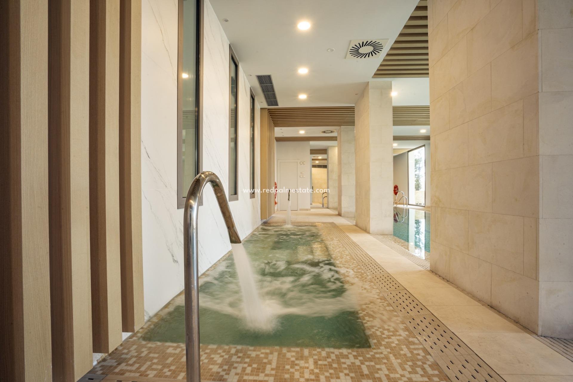 Obra nueva - Apartamento -
Benahavís - Las Colinas de Marbella