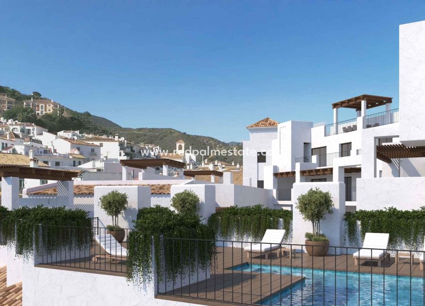 Obra nueva - Apartamento -
Benahavís - pueblo