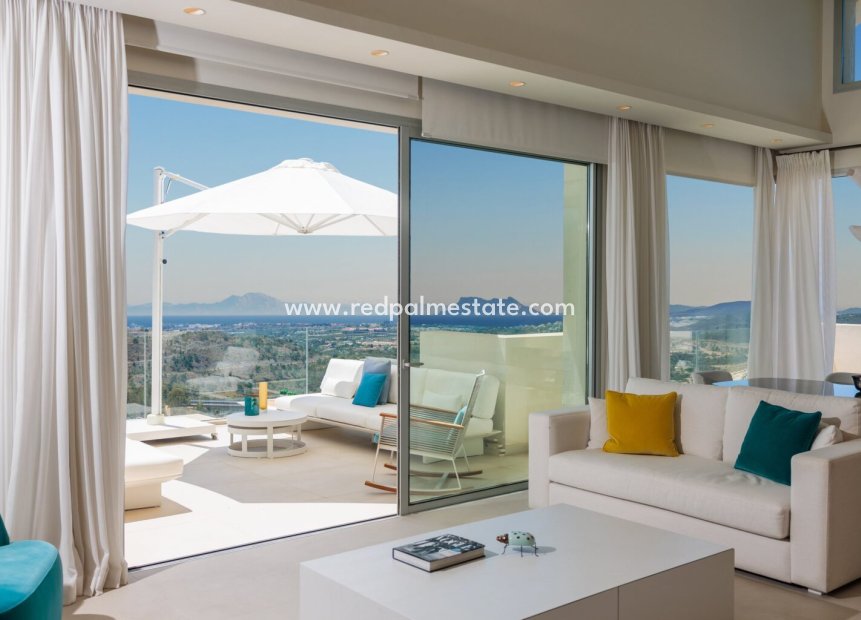 Obra nueva - Apartamento -
Benahavís