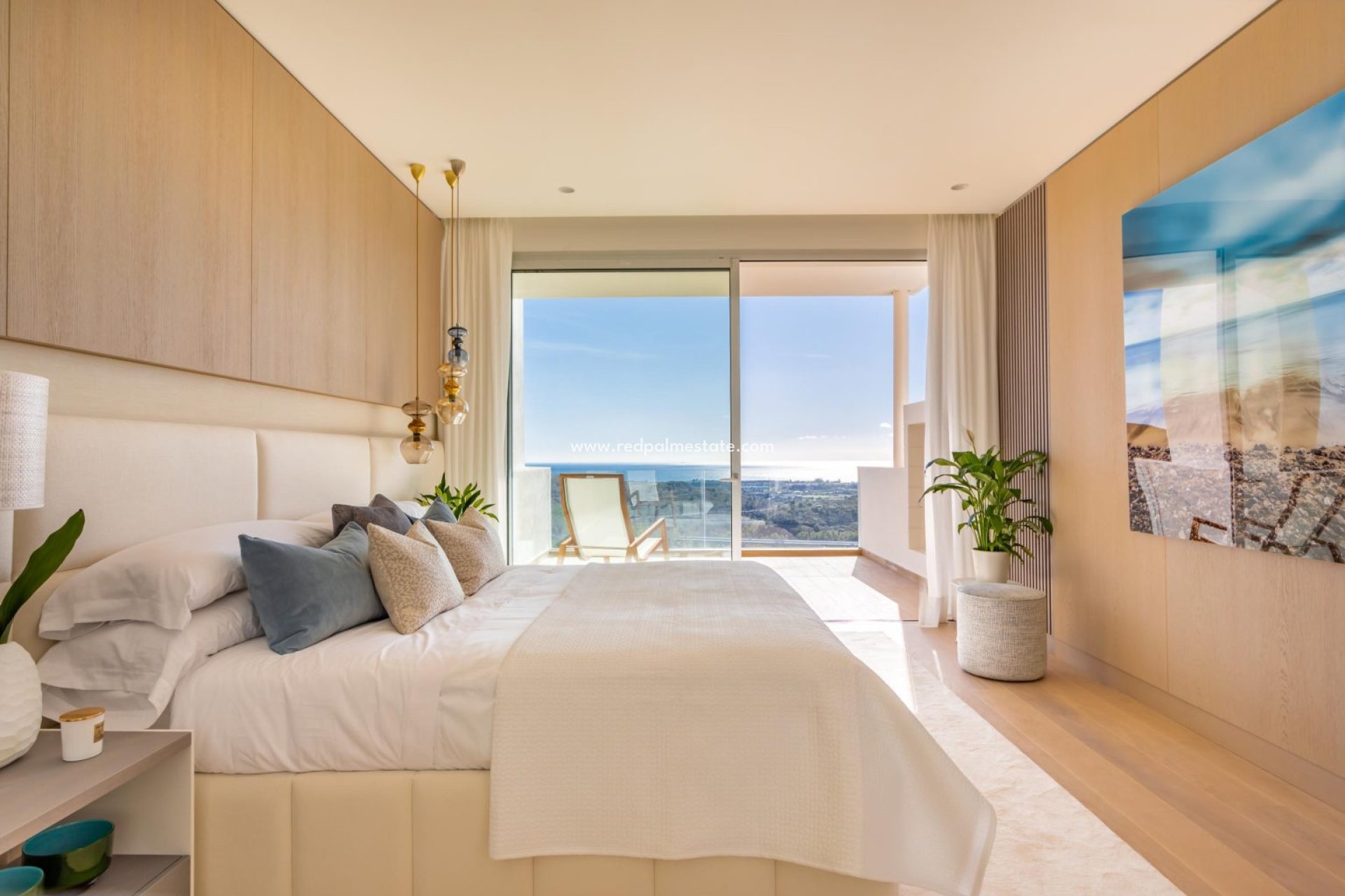Obra nueva - Apartamento -
Benahavís