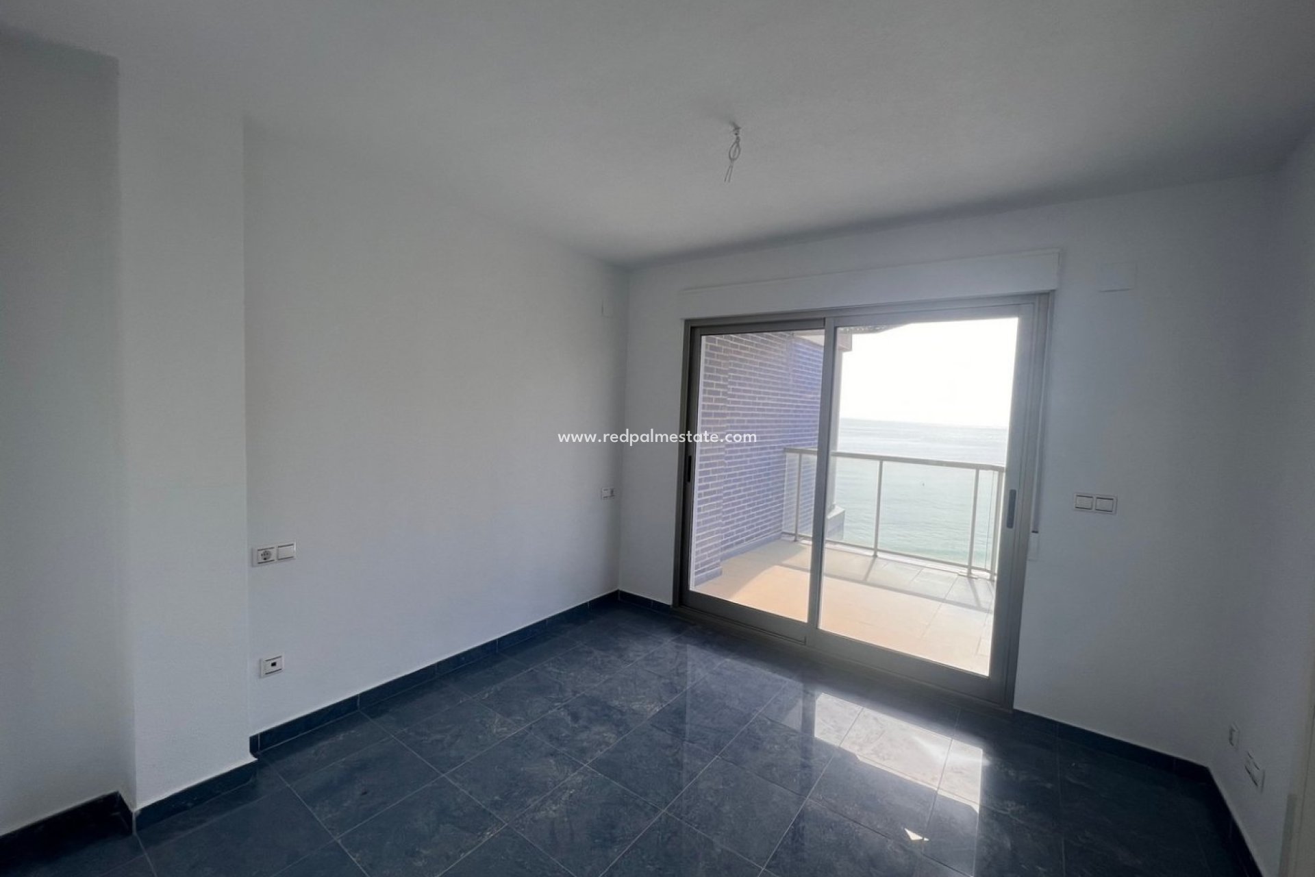 Obra nueva - Apartamento -
Calpe - Playa La Fossa