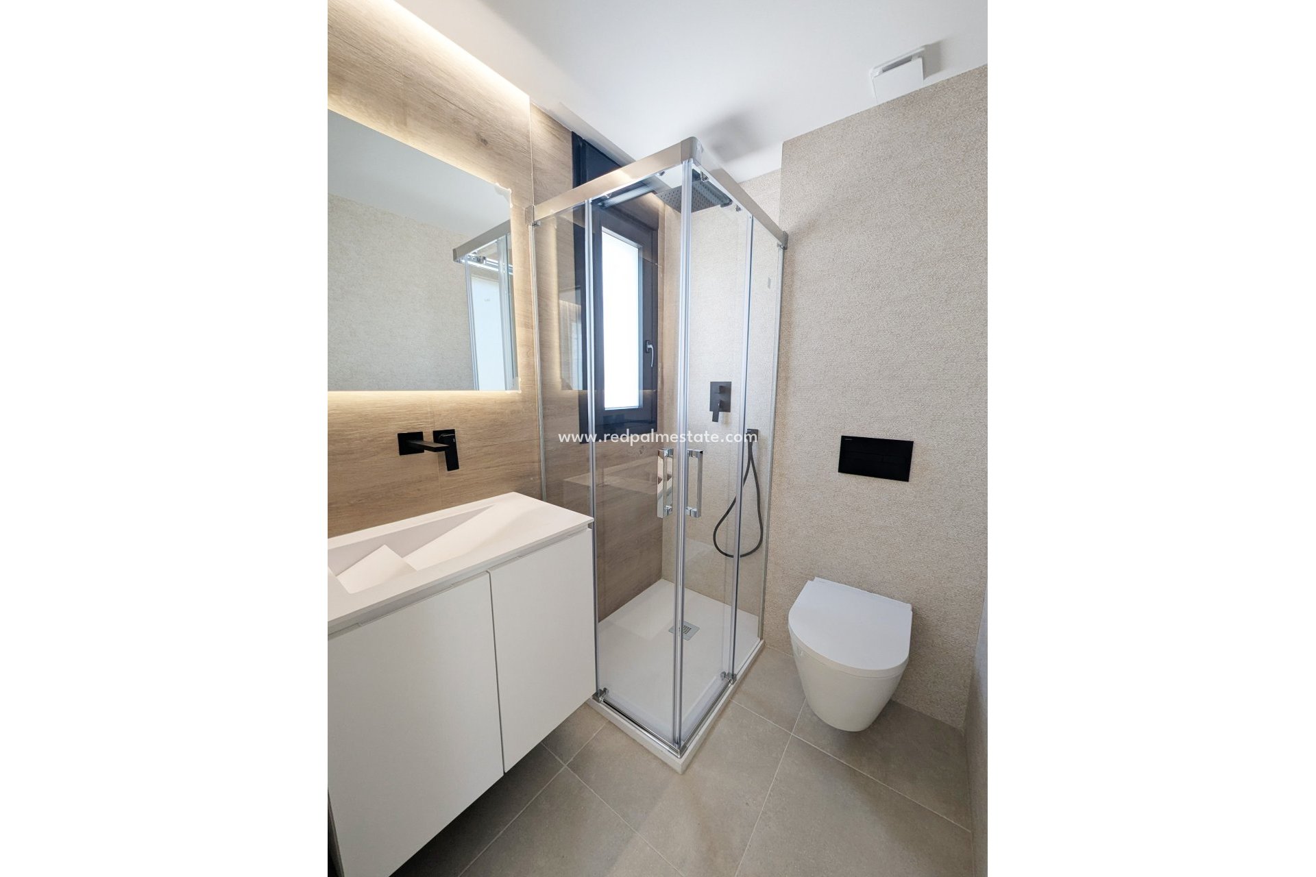Obra nueva - Apartamento -
Denia