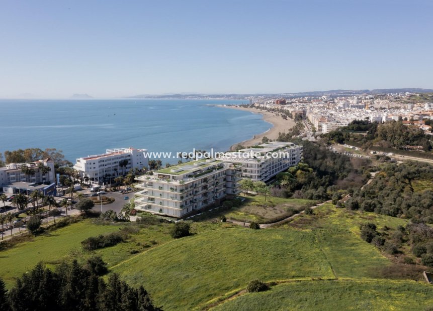 Obra nueva - Apartamento -
Estepona - Playa de La Cala