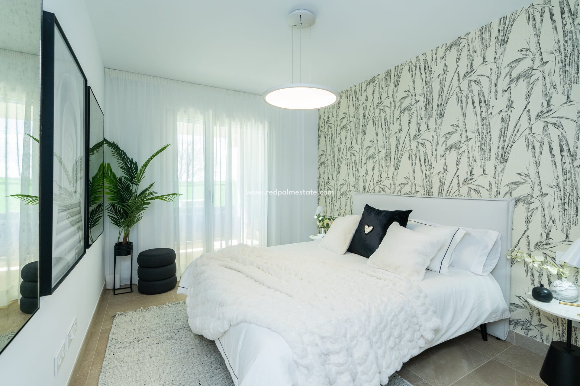 Obra nueva - Apartamento -
Estepona