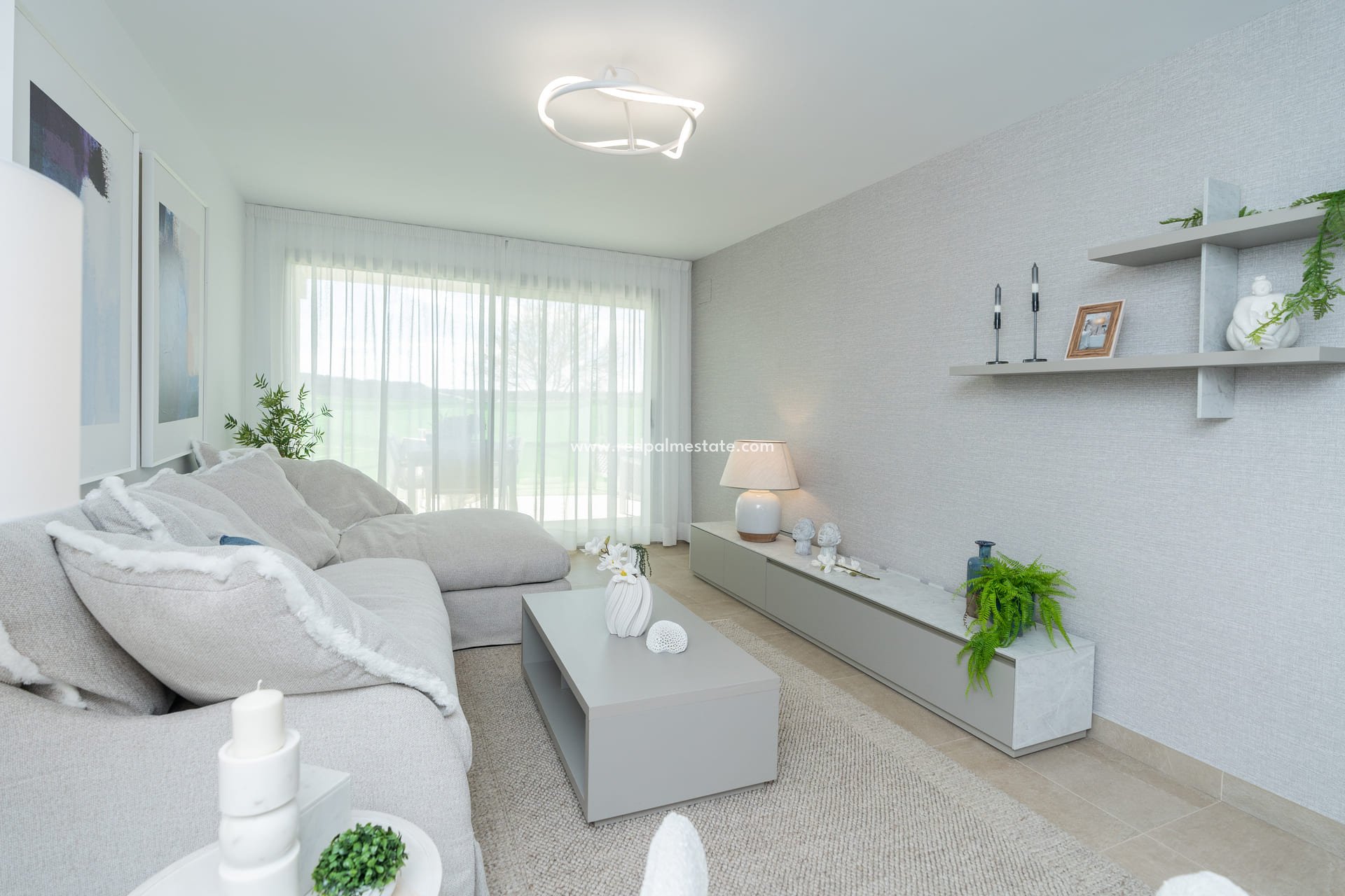 Obra nueva - Apartamento -
Estepona