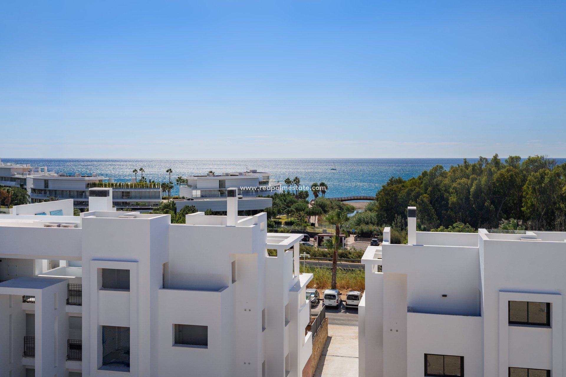 Obra nueva - Apartamento -
Estepona