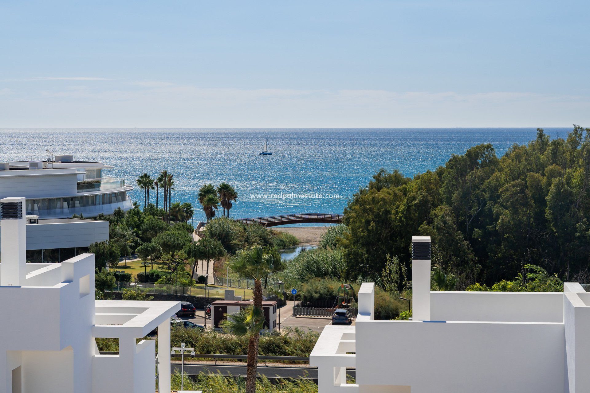 Obra nueva - Apartamento -
Estepona