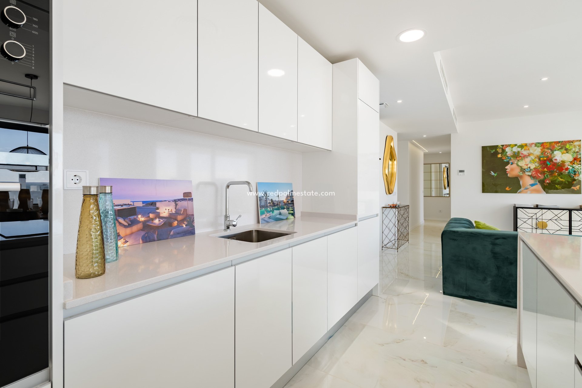 Obra nueva - Apartamento -
Estepona