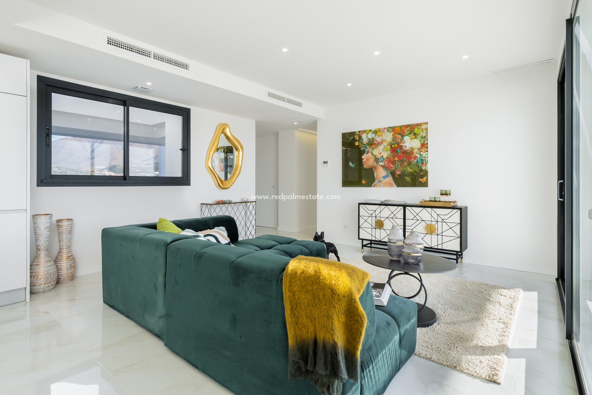 Obra nueva - Apartamento -
Estepona