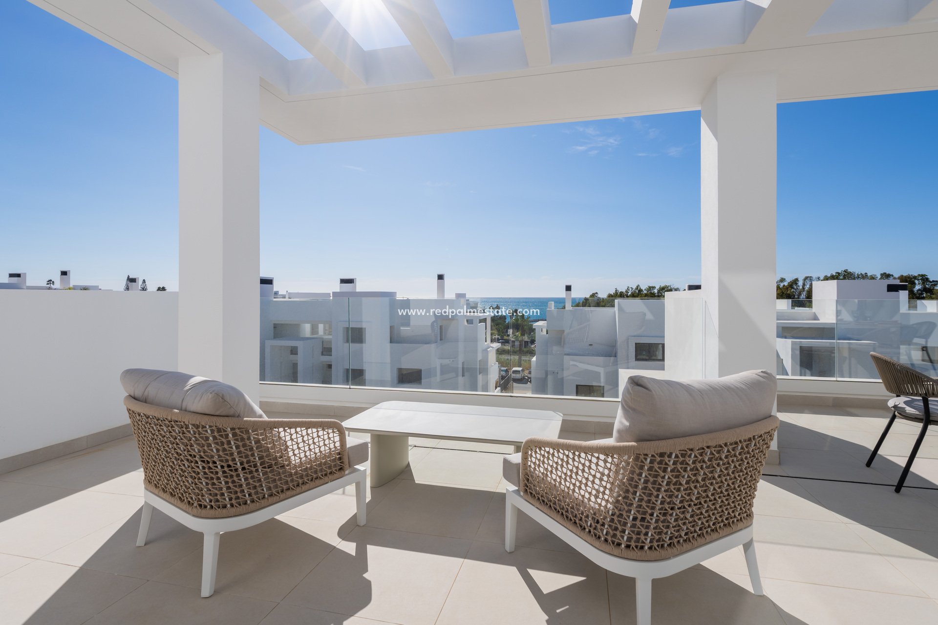 Obra nueva - Apartamento -
Estepona