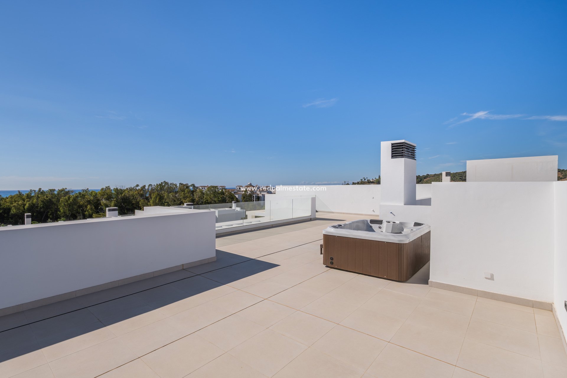 Obra nueva - Apartamento -
Estepona