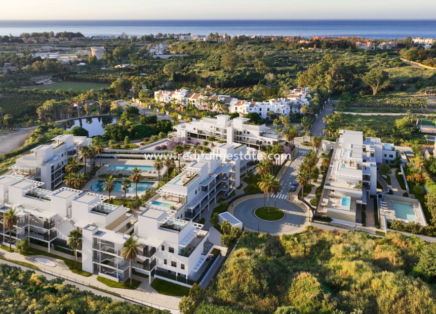 Obra nueva - Apartamento -
Estepona