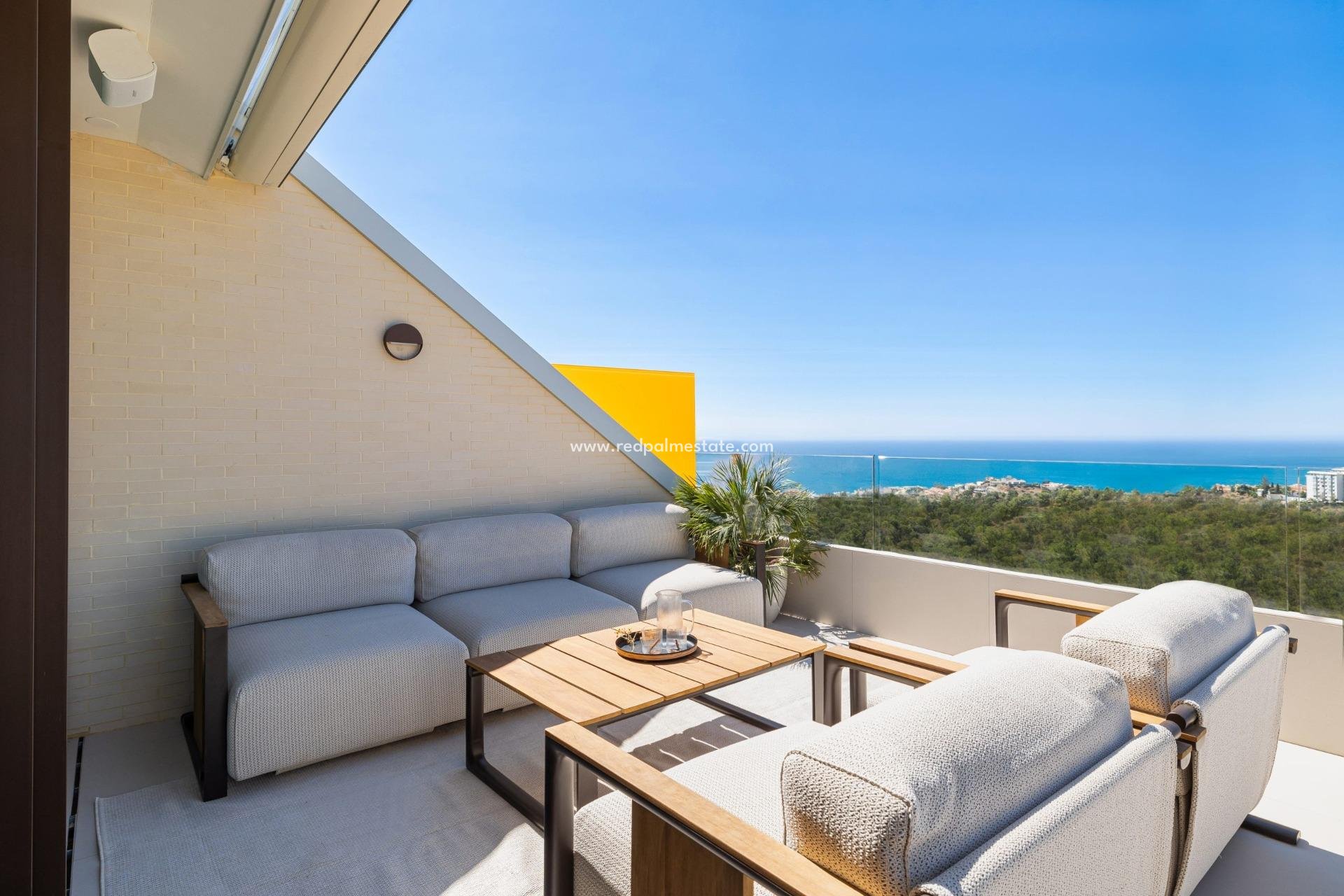 Obra nueva - Apartamento -
Fuengirola - Higueron