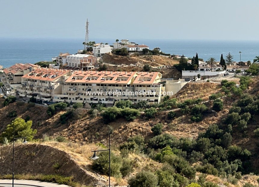 Obra nueva - Apartamento -
Fuengirola