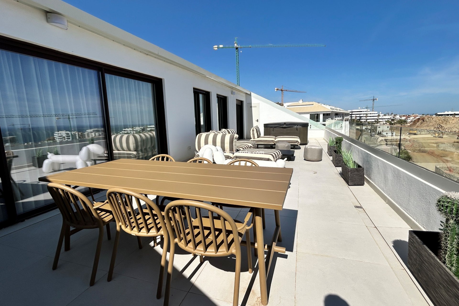 Obra nueva - Apartamento -
Fuengirola