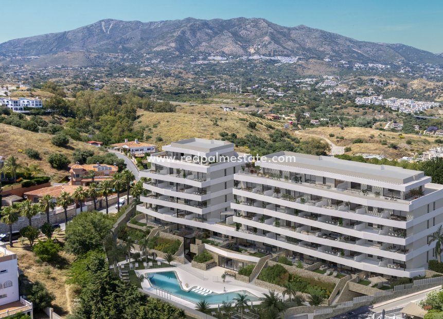 Obra nueva - Apartamento -
Las Lagunas de Mijas