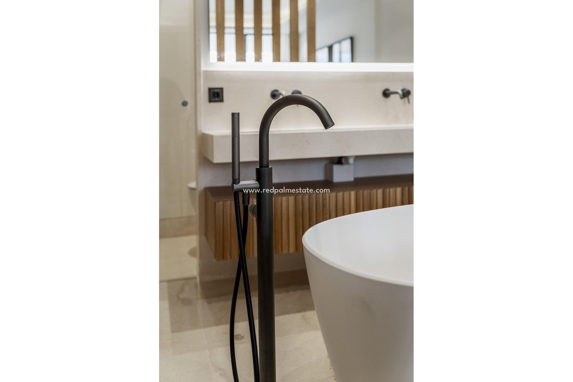 Obra nueva - Apartamento -
Marbella - Nueva Andalucia