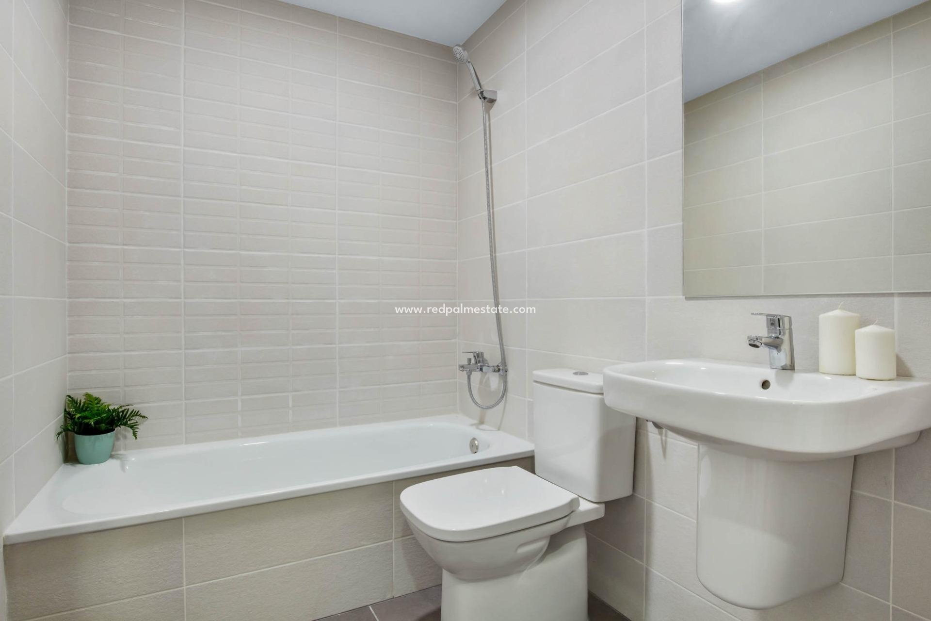Obra nueva - Apartamento -
Mijas - Las Lagunas