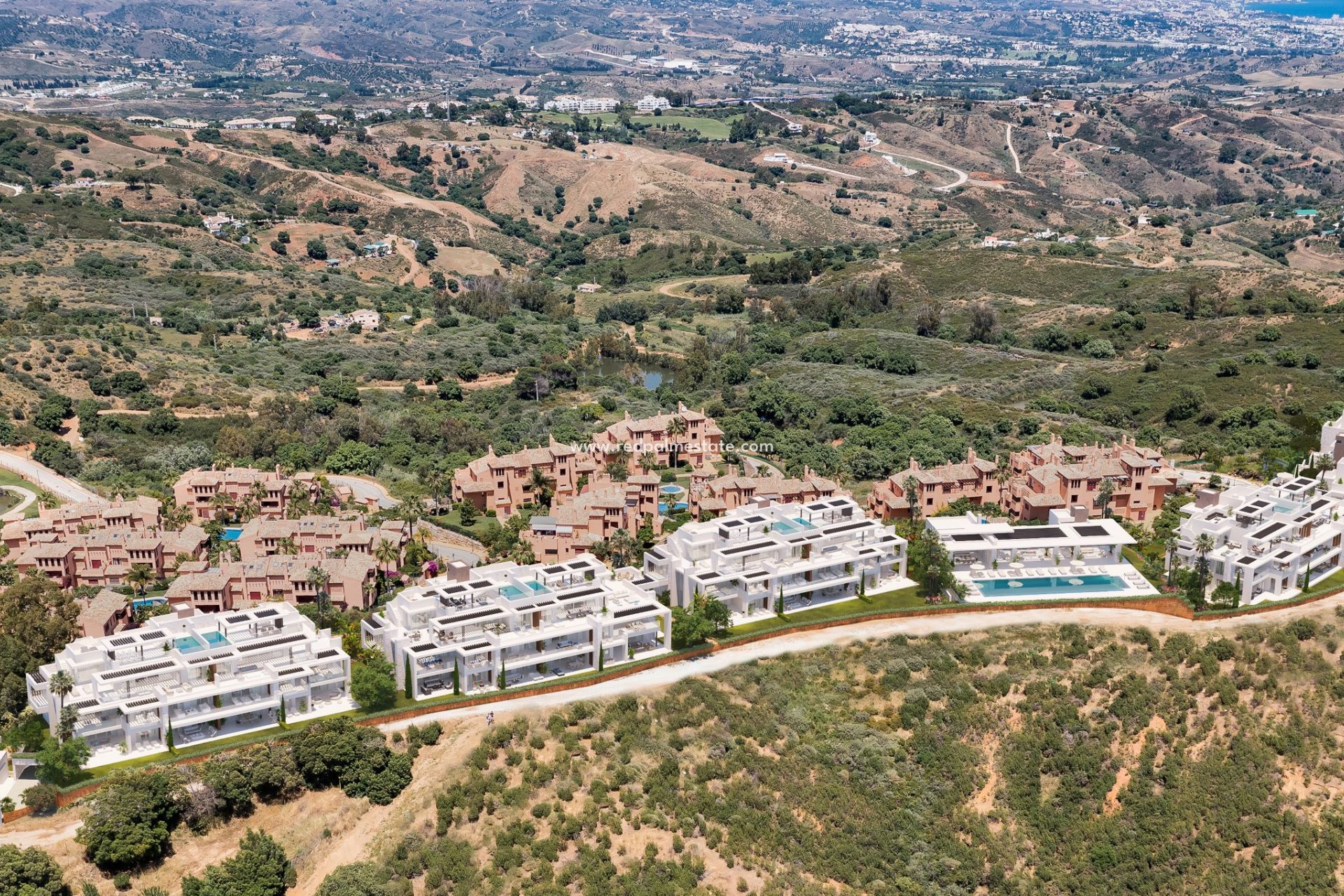 Obra nueva - Apartamento -
Ojen - Ojén