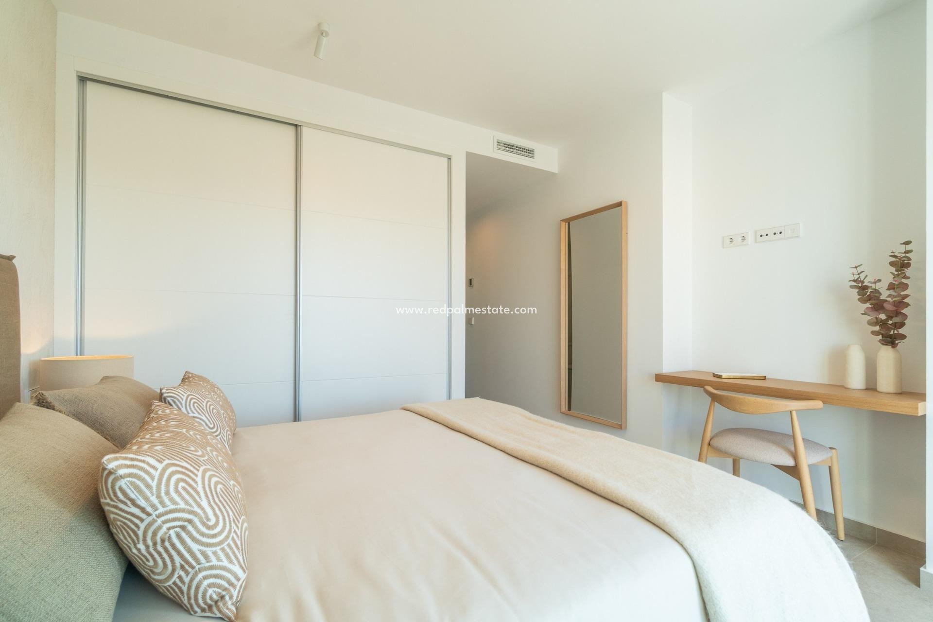 Obra nueva - Apartamento -
Orihuela Costa - Playa Flamenca