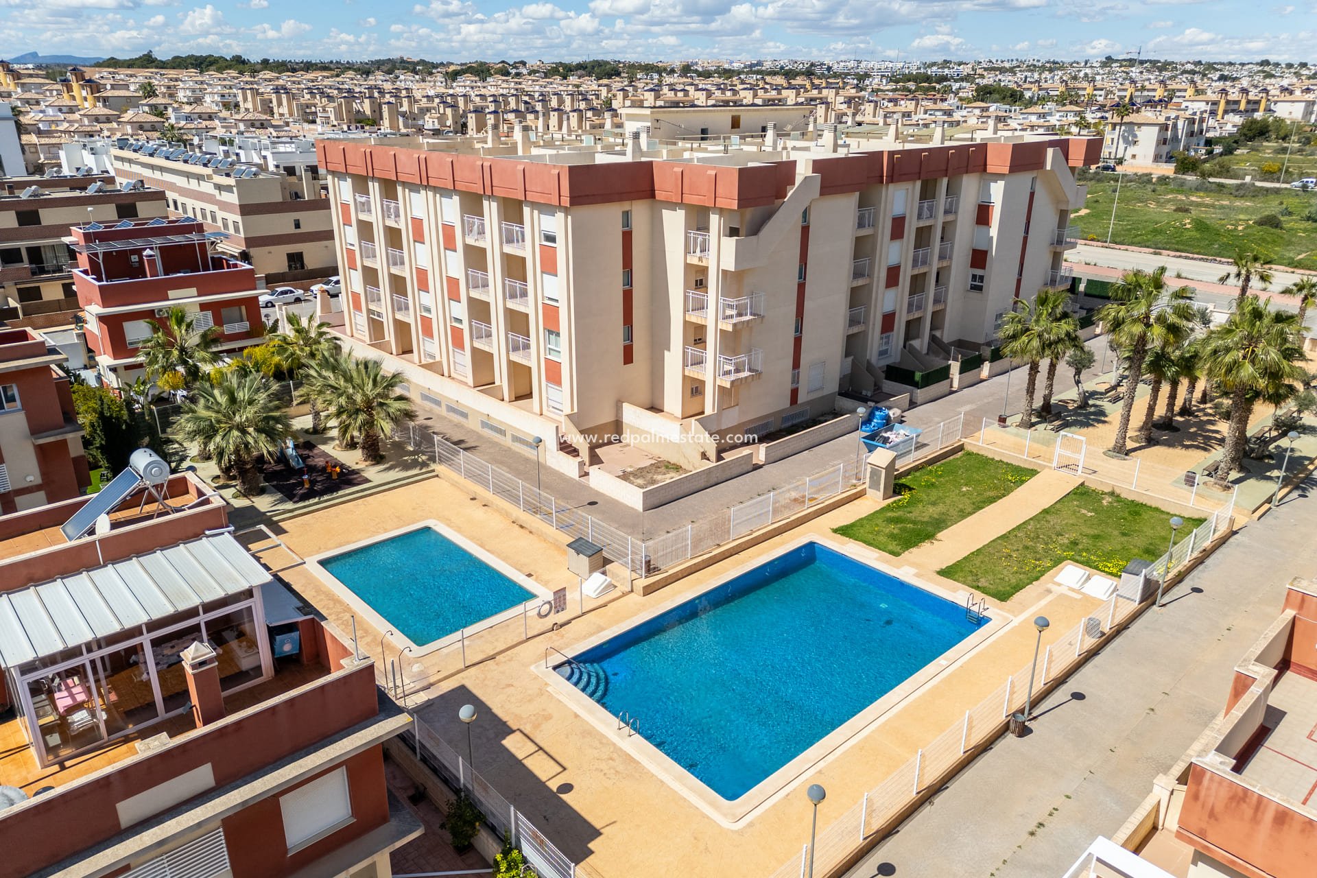 Obra nueva - Apartamento -
Orihuela Costa