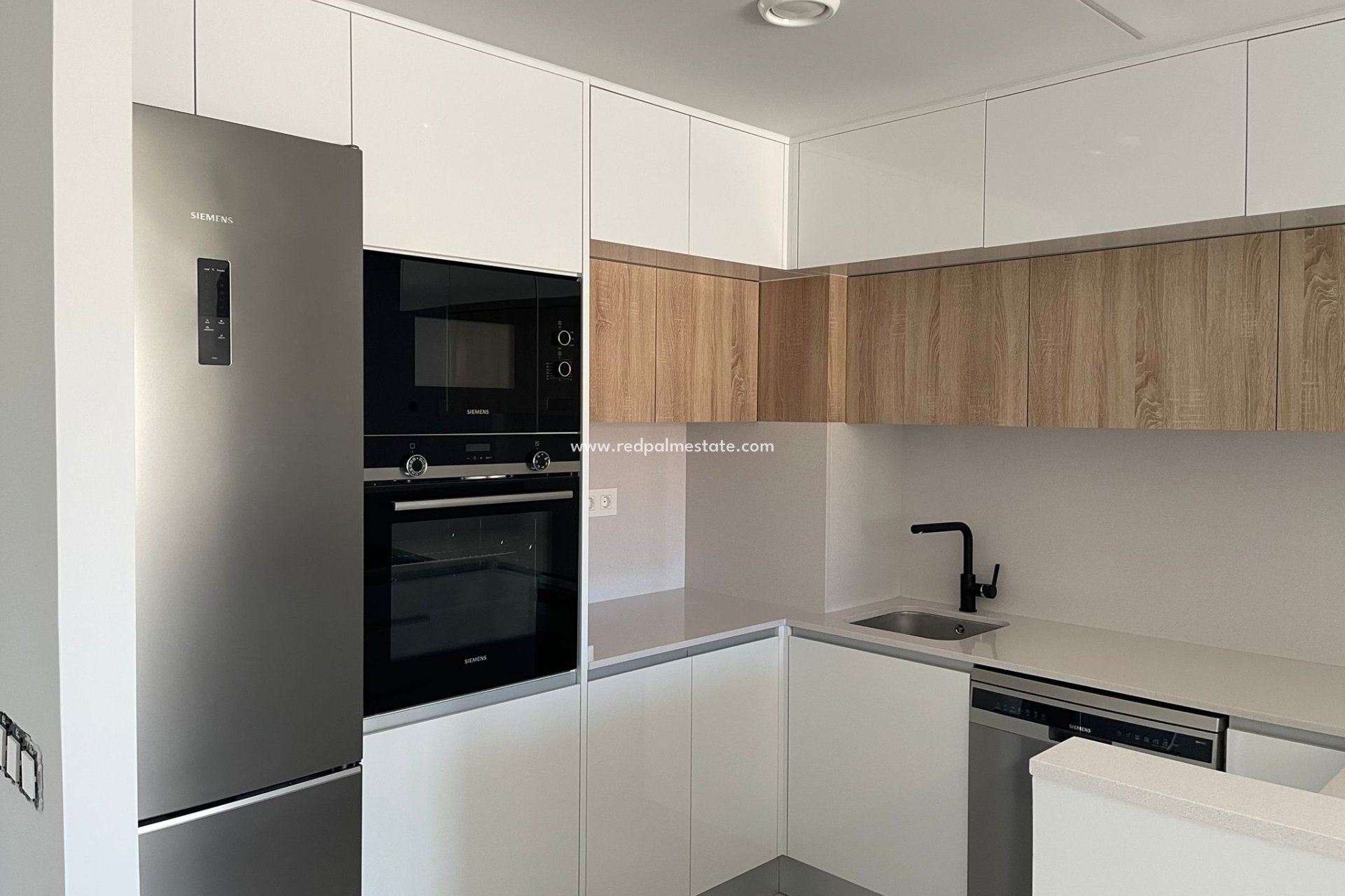 Obra nueva - Apartamento -
Torre de la Horadada - Mil Palmeras