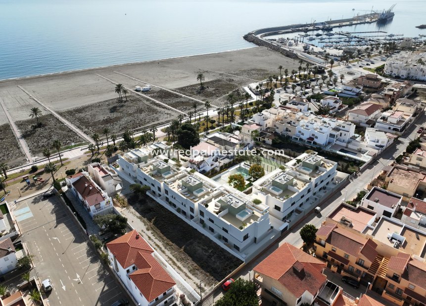 Obra nueva - Apartamento -
Vera Playa - Vera