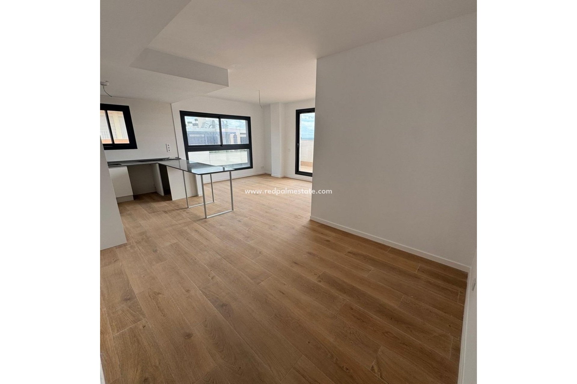 Obra nueva - Apartmentos -
Alicante - Benalua