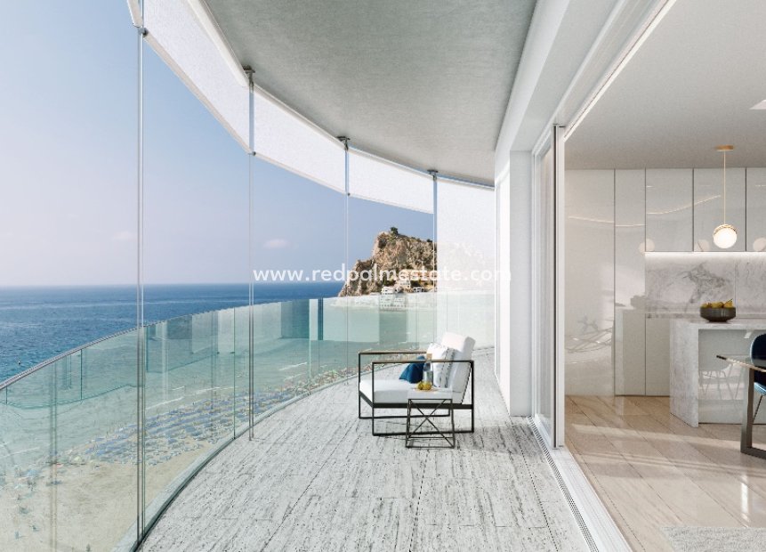 Obra nueva - Apartmentos -
Benidorm
