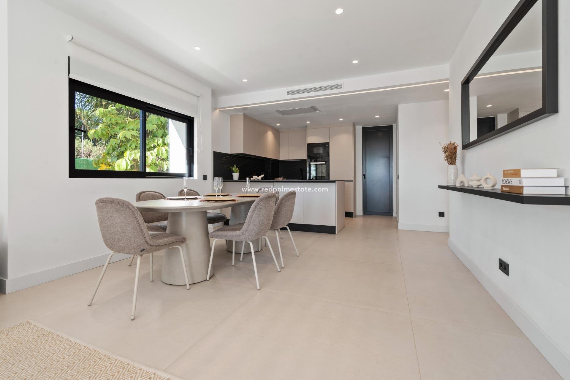 Obra nueva - Apartmentos -
Estepona - El Paraíso