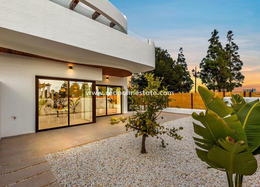 Obra nueva - Apartmentos -
Los Alczares - La Serena Golf