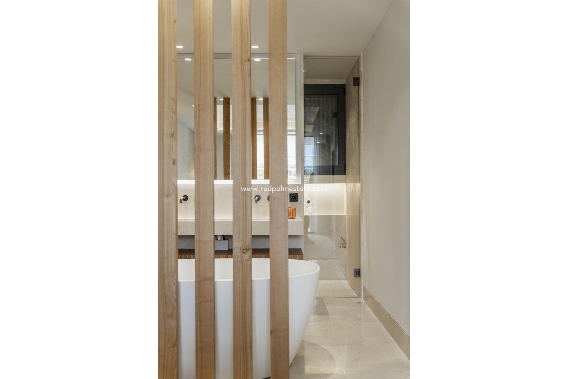 Obra nueva - Apartmentos -
Marbella - Nueva Andalucia