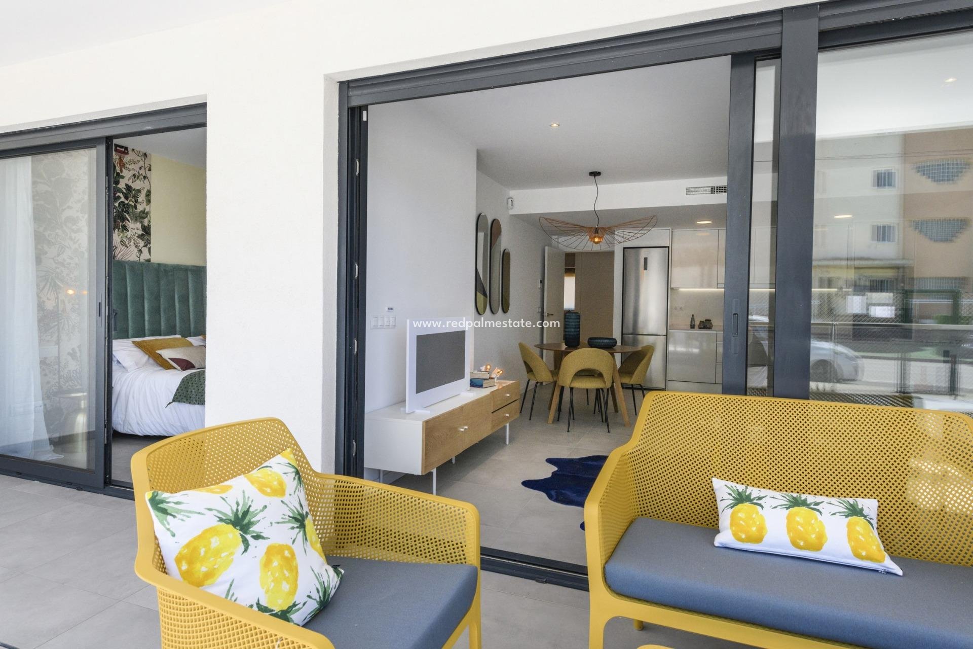 Obra nueva - Apartmentos -
Orihuela Costa - Campoamor