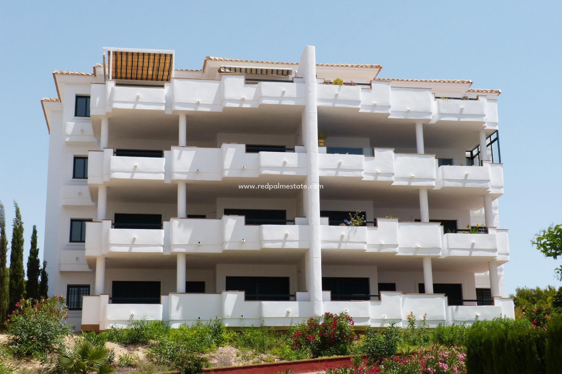 Obra nueva - Apartmentos -
Orihuela Costa - Lomas de Campoamor