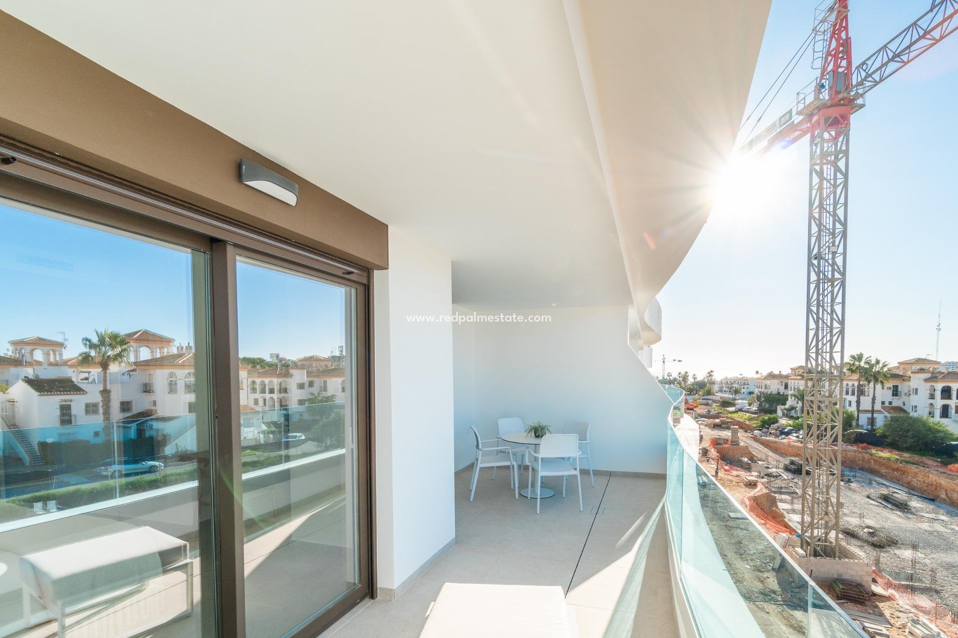 Obra nueva - Apartmentos -
Orihuela Costa - Playa Flamenca