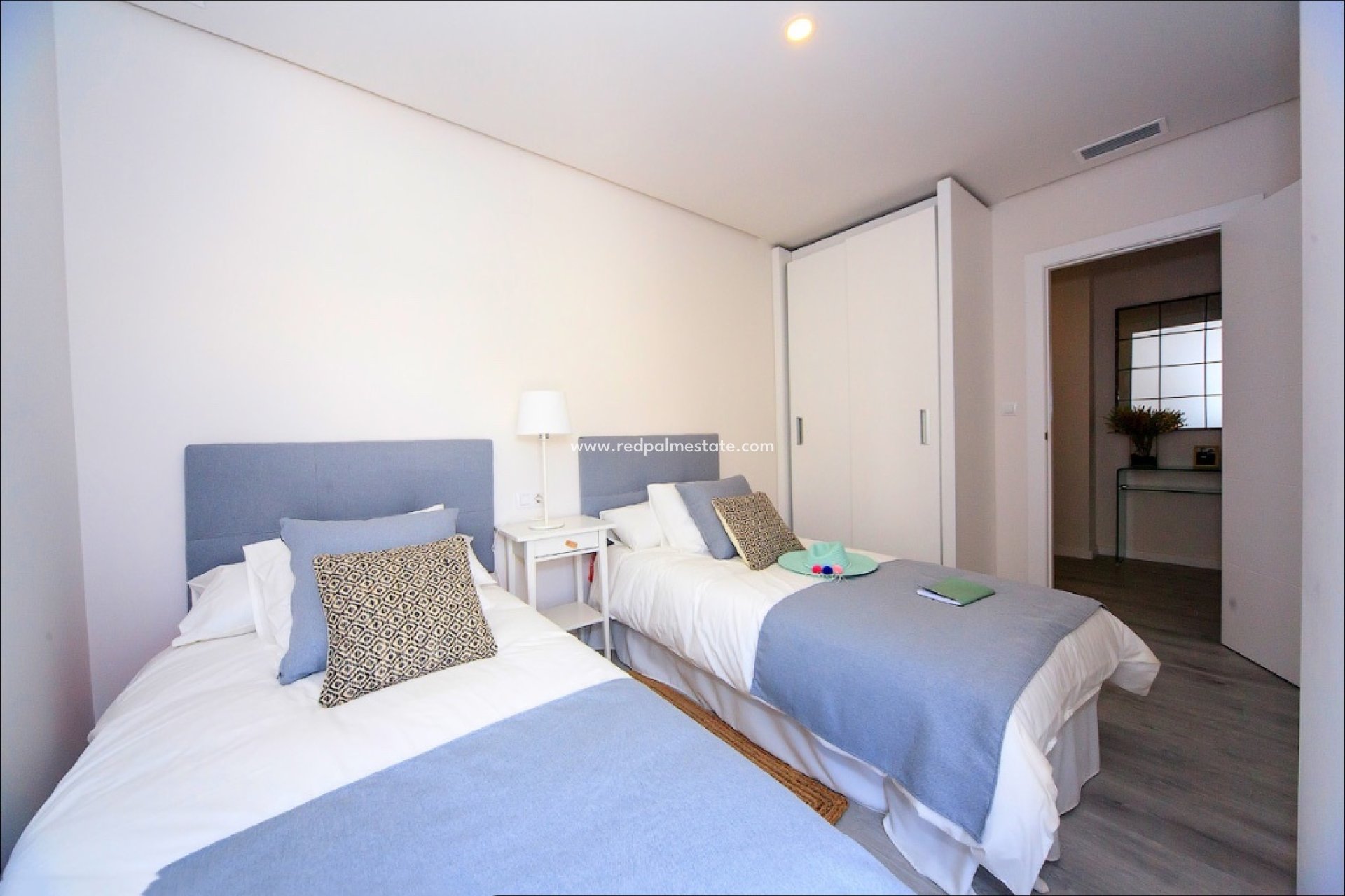 Obra nueva - Apartmentos -
Orihuela Costa - Villamartín