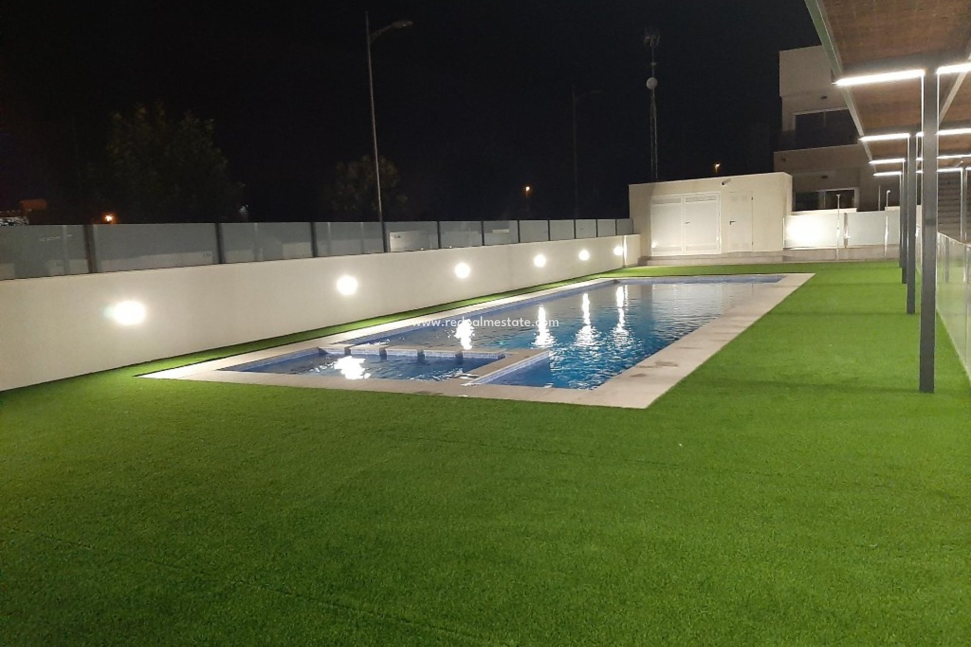 Obra nueva - Apartmentos -
Pilar de la Horadada