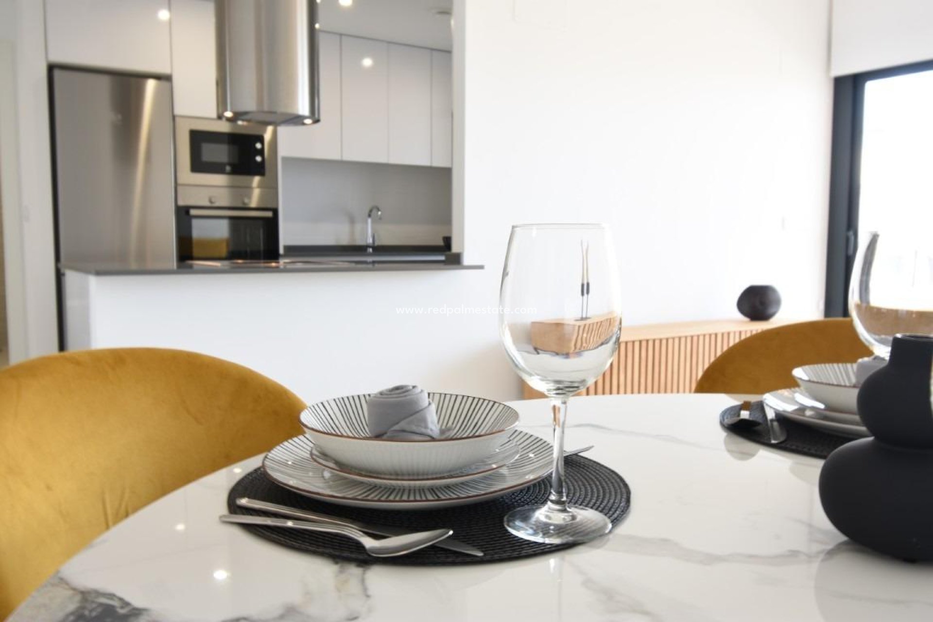 Obra nueva - Apartmentos -
San Miguel de Salinas - Pueblo