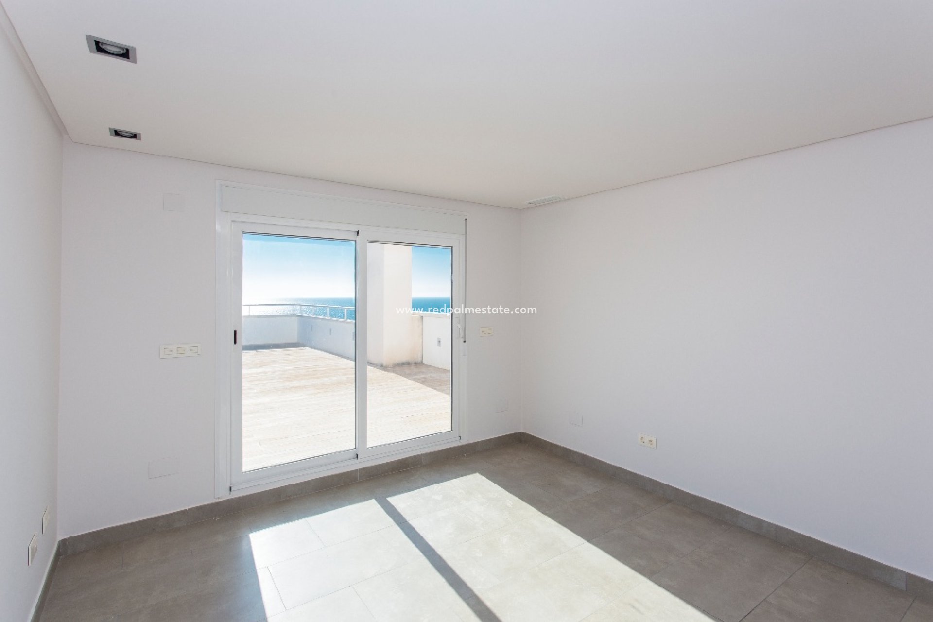 Obra nueva - Apartmentos -
Santa Pola