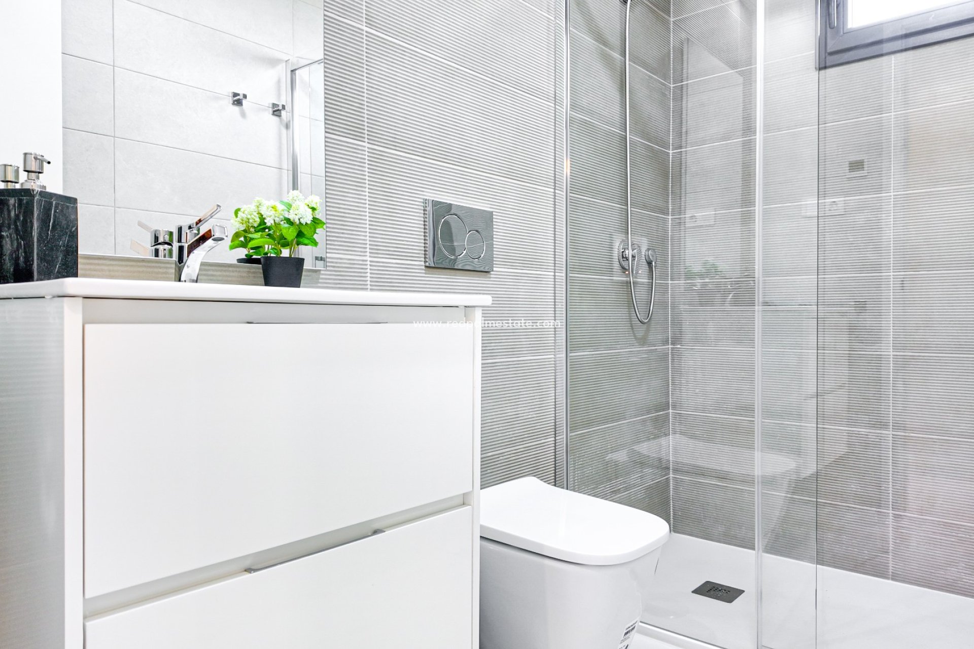 Obra nueva - Apartmentos -
Torrevieja - Lagoons Village