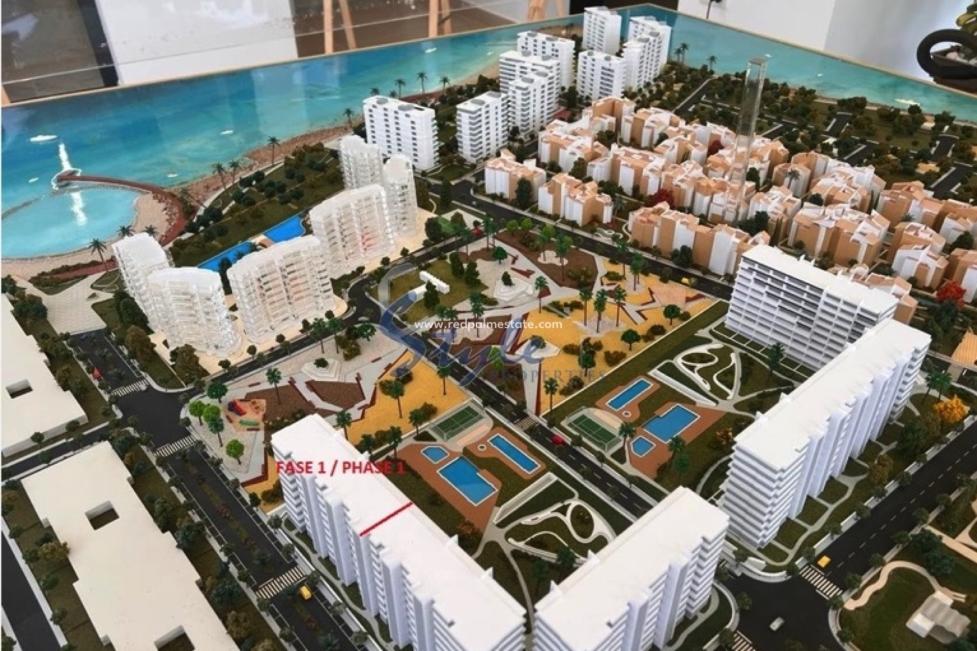 Obra nueva - Apartmentos -
Torrevieja - Punta prima