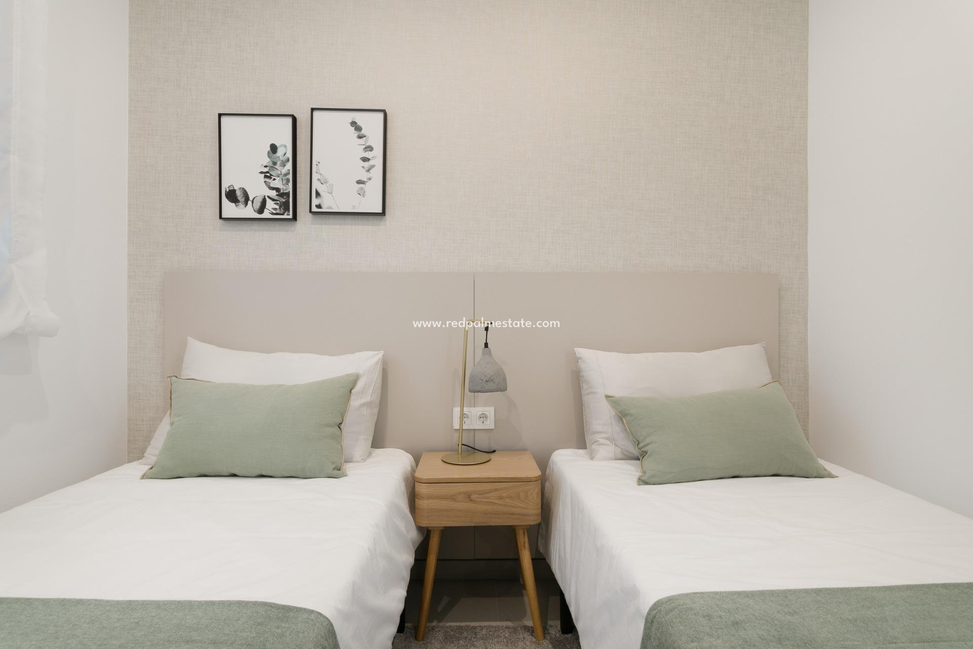 Obra nueva - Apartmentos -
Torrevieja - Torreblanca