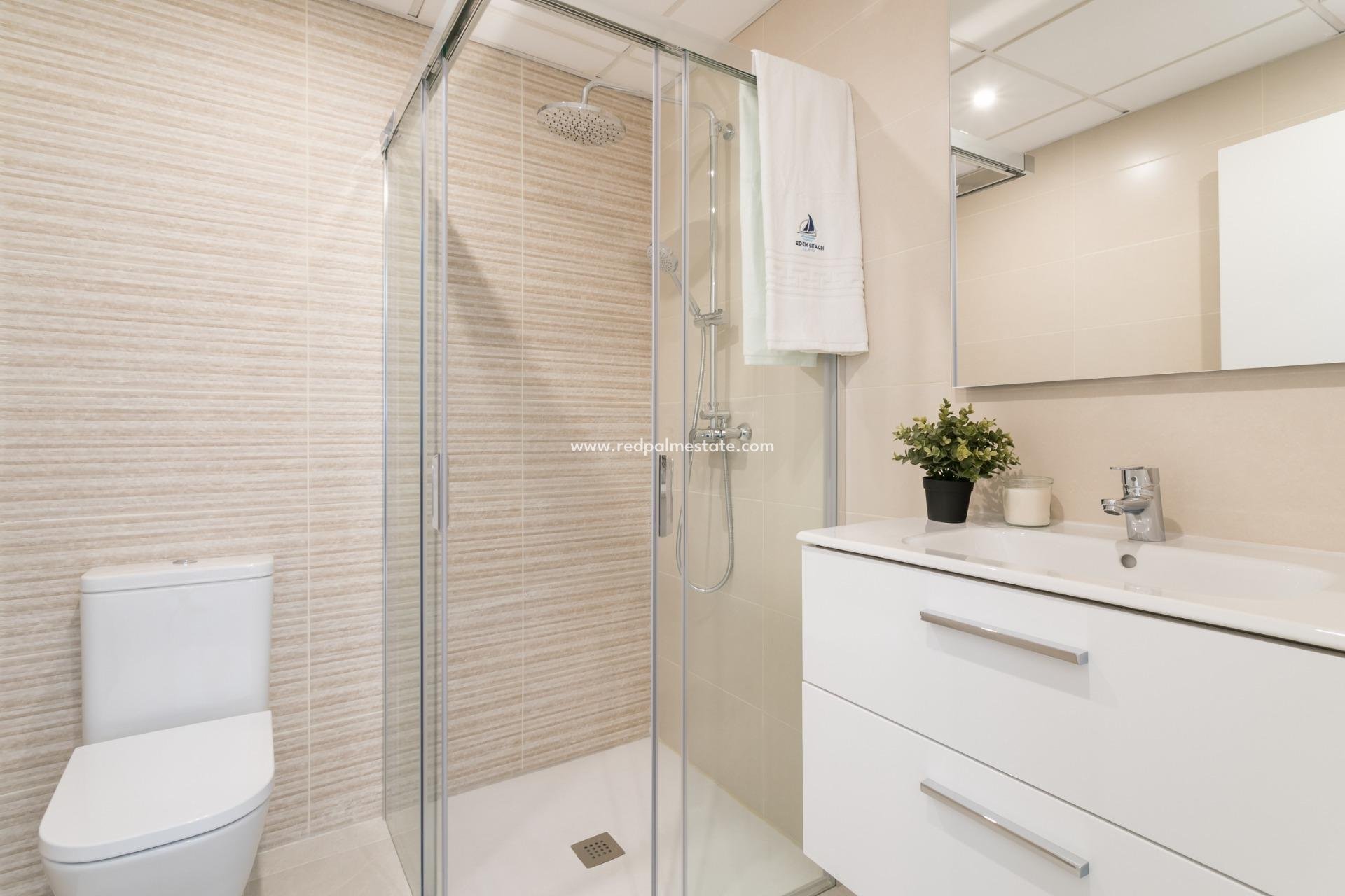 Obra nueva - Apartmentos -
Torrevieja - Torreblanca