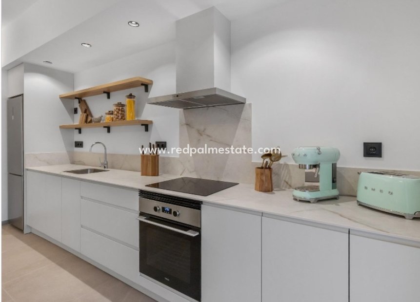 Obra nueva - Apartmentos -
Torrevieja