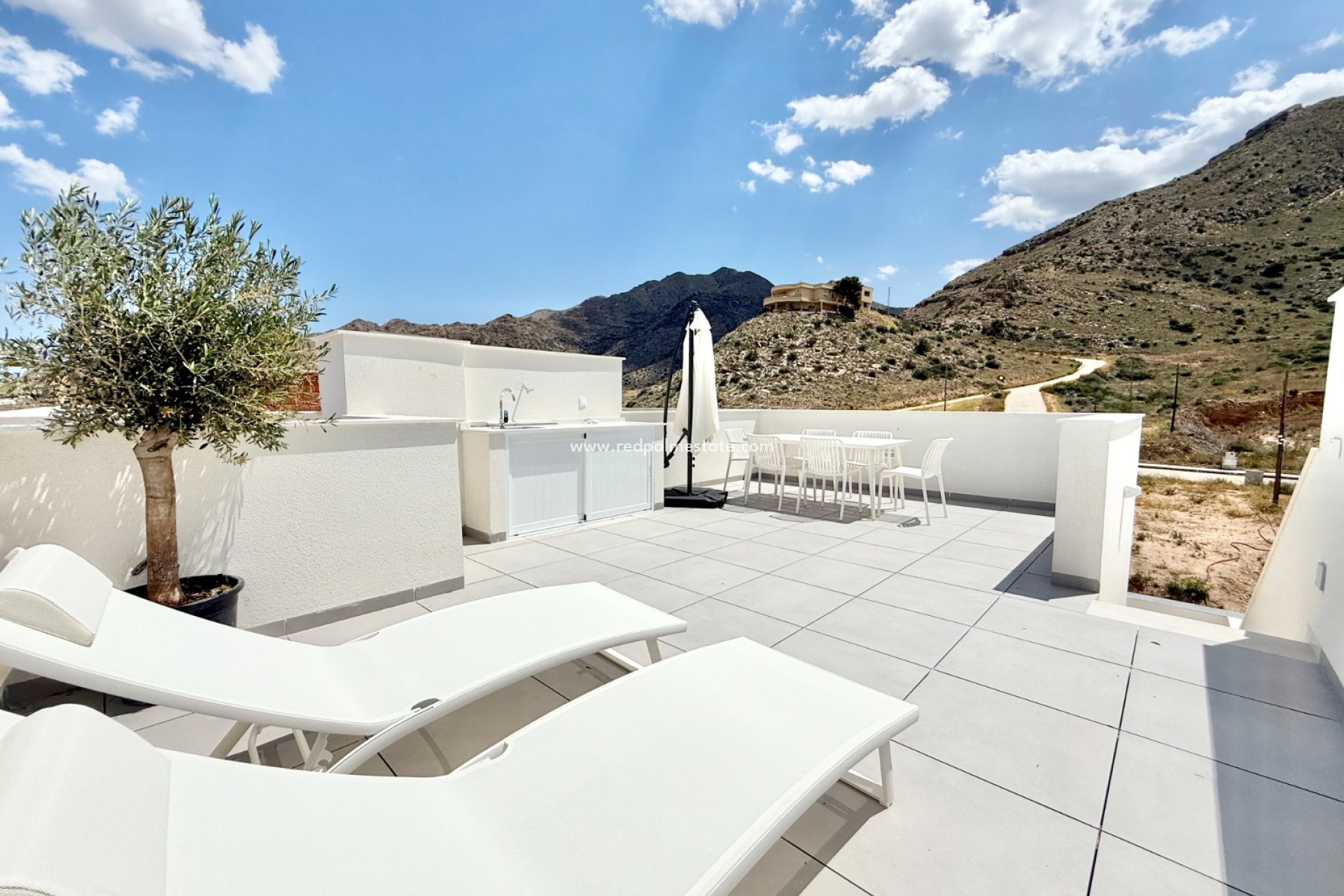 Obra nueva - Bungalow -
Cox