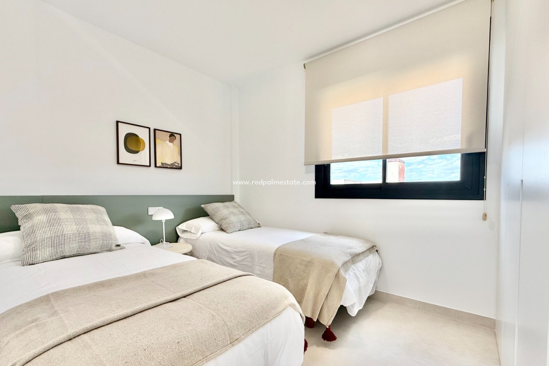 Obra nueva - Bungalow -
Cox