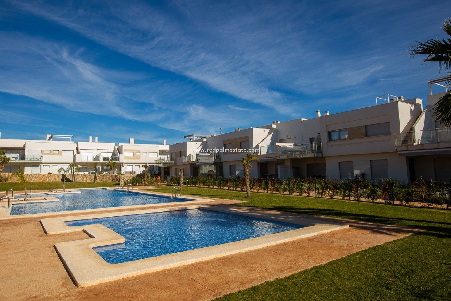 Obra nueva - Bungalow -
Orihuela Costa - Vistabella Golf