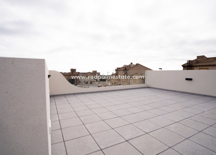 Obra nueva - Bungalow -
Pilar de la Horadada