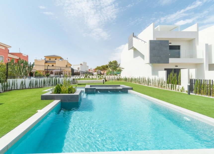 Obra nueva - Bungalow -
Torrevieja - Los balcones