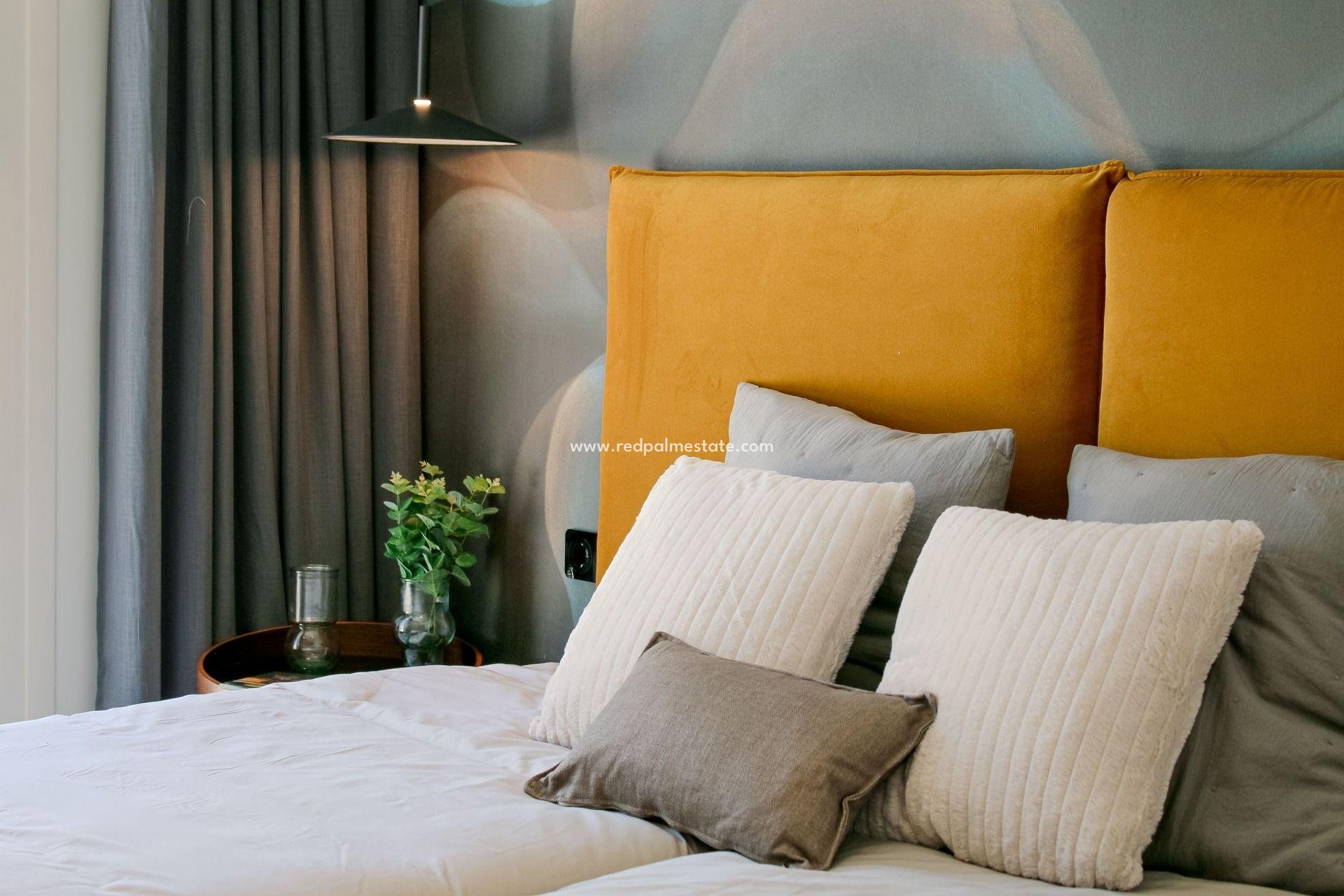 Obra nueva - Casa Adosada -
Algorfa - La Finca Golf